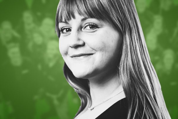 Kouluttaja Anne Toivosen profiilikuva.